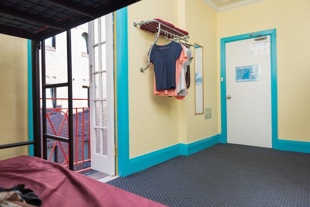 Хостел Mad Monkey Potts Point Сидней Экстерьер фото